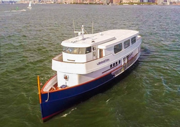 Lexington Yacht Charter